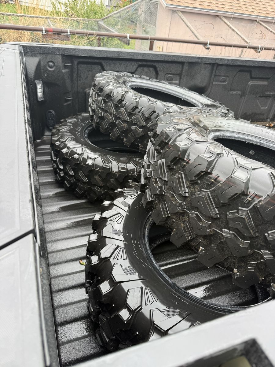 New 30" Tires Off A Canam Defender