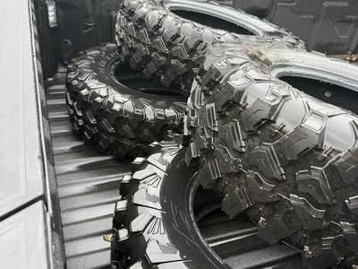 New 30" Tires Off A Canam Defender