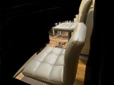 High top Chairs