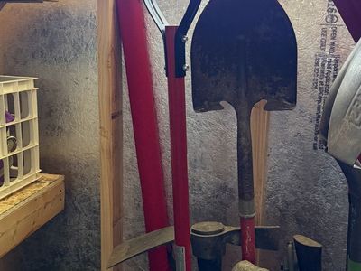 Adjustable Thatch Rake
