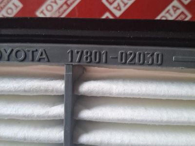 Genuine Toyota Engine AirFilter Part # 17801-02030