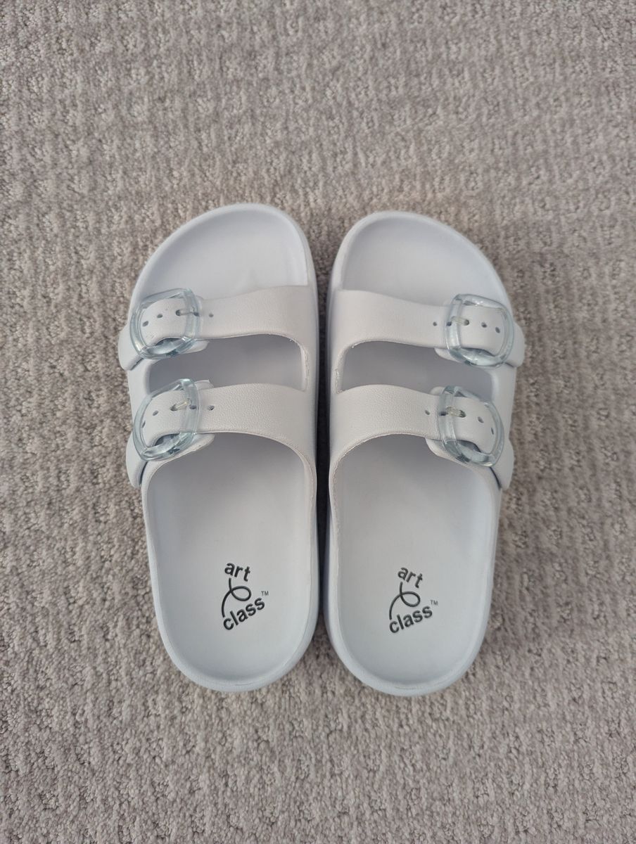 Girls Target/art class Falda EVA Double Strap Platform Slides, size 3