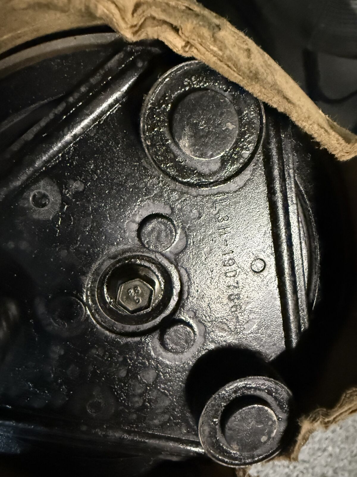 Motorcraft AC Compressor for Taurus-Sable, YCC-124, factory reconditioned