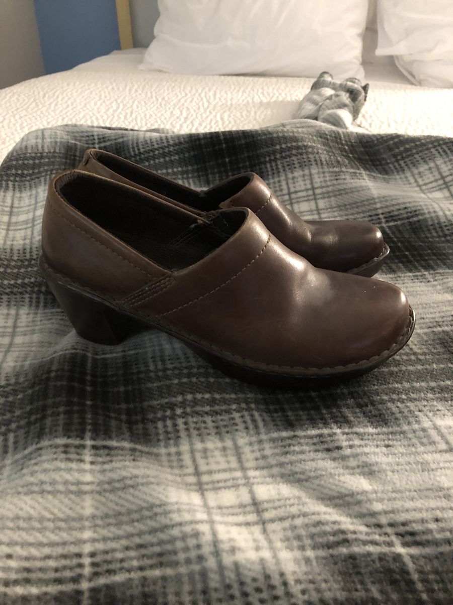 New used eastland women’s shoes