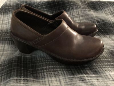 New used eastland women’s shoes