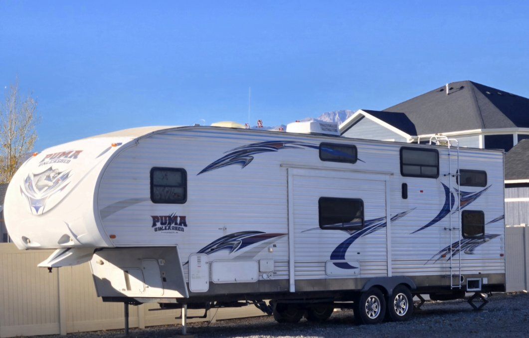 Toy Hauler Forest River Puma 2012