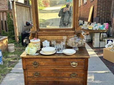 VINTAGE YARD SALE