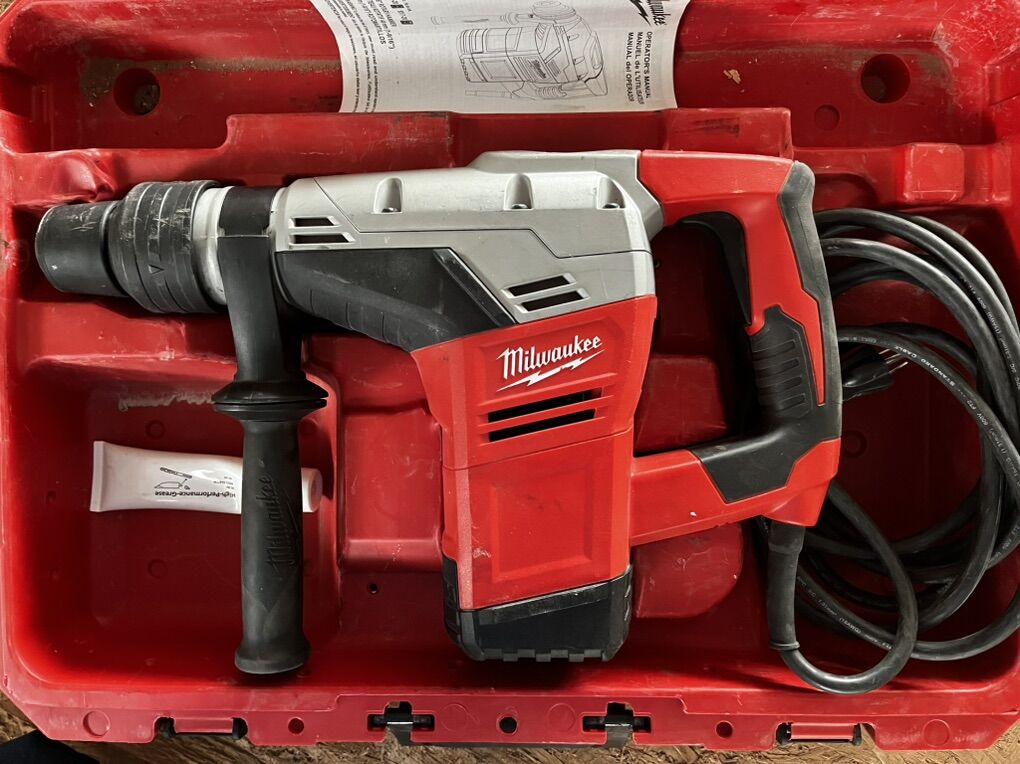 Milwaukee SDS MAX Hammer Drill