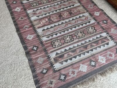 Sundance Rug 4x6