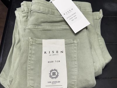 Brand New Risen Womens jeans