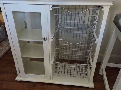 Sturdy and functional cabinet