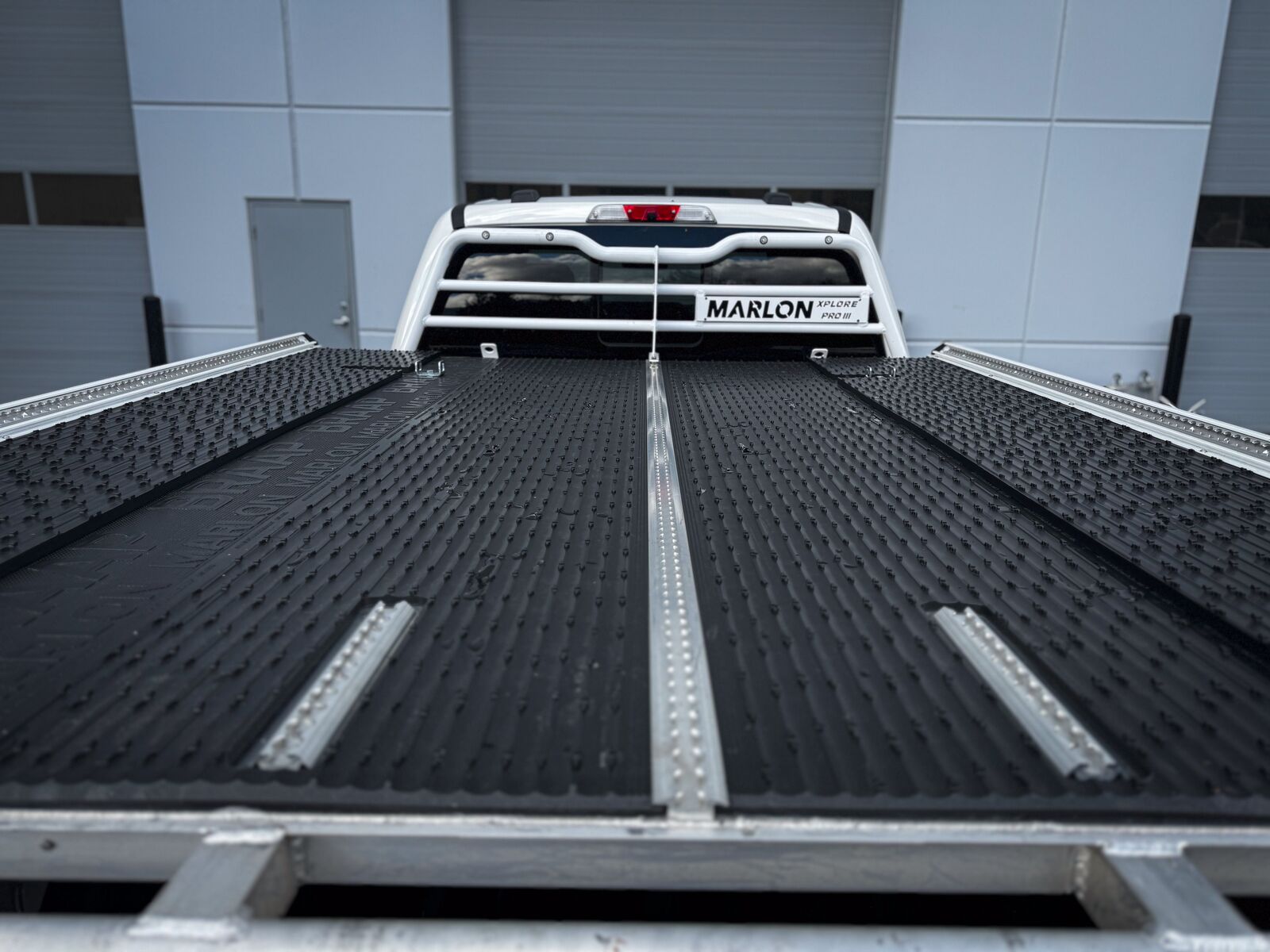 End of Season Sale!  Marlon Xplore Pro III Sled Deck 8' Black