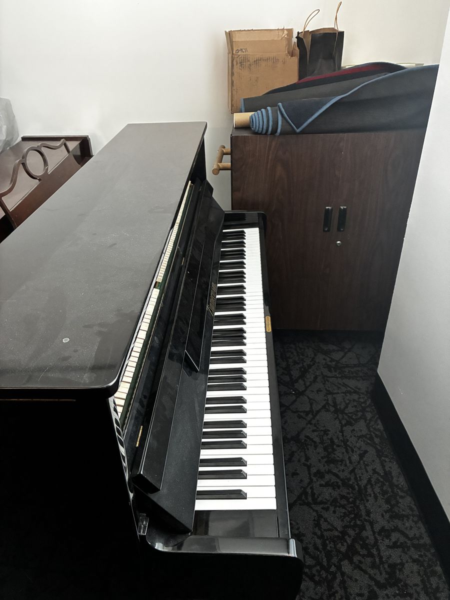 Zimmerman Upright Piano for free