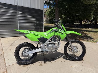 2025 KLX 140R