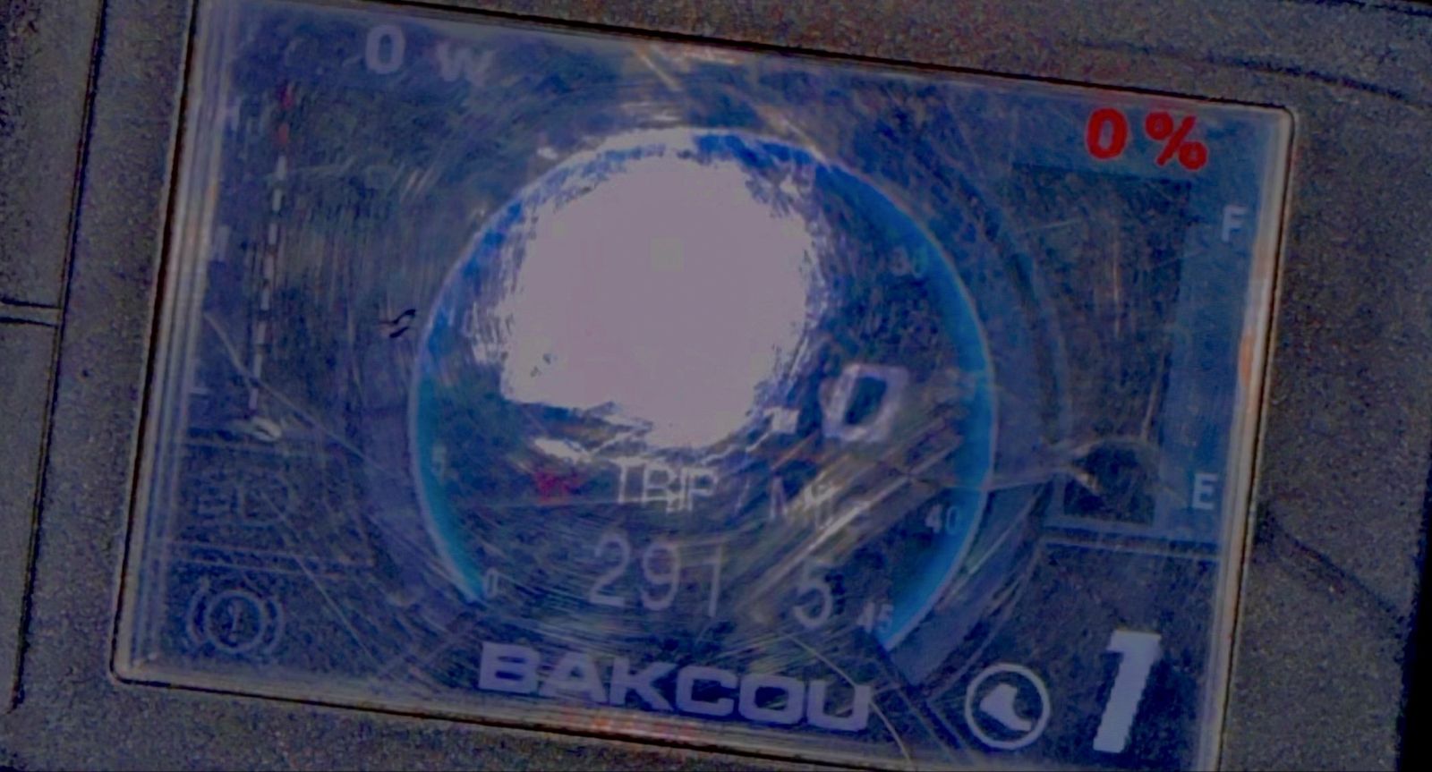 Main image 6