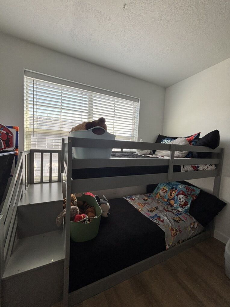 floor bunk bed