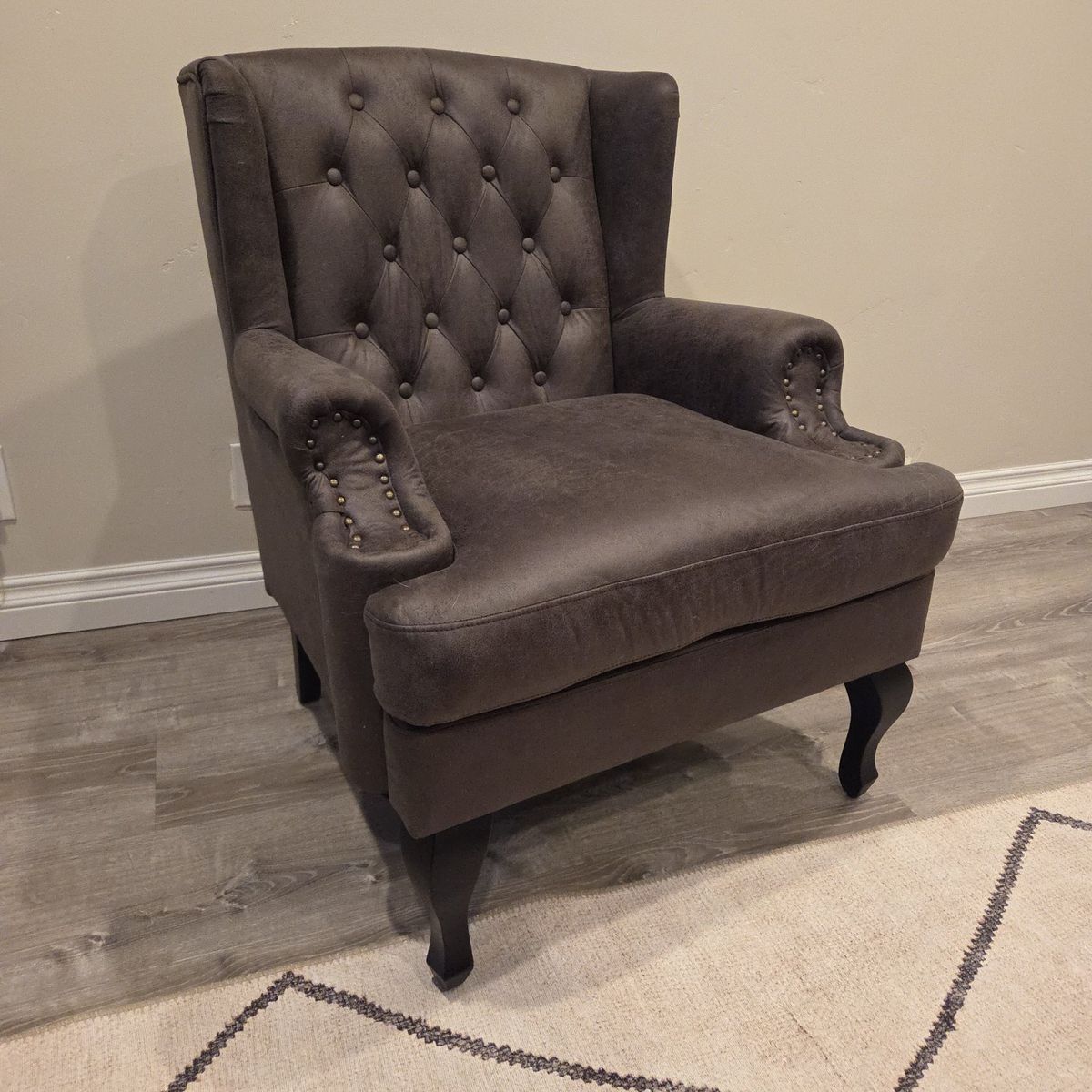 serta accent chair new