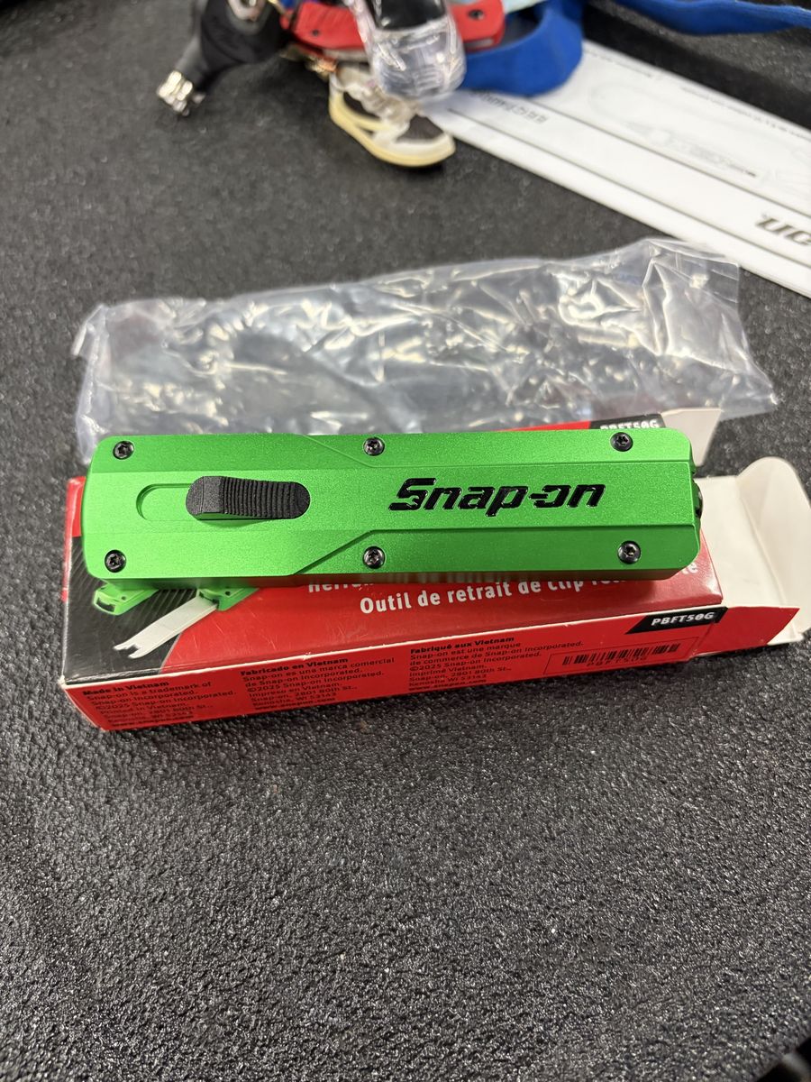 Snap On Clip Remover