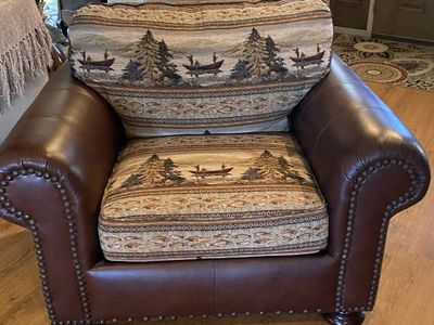 Leather/Fabric Chair