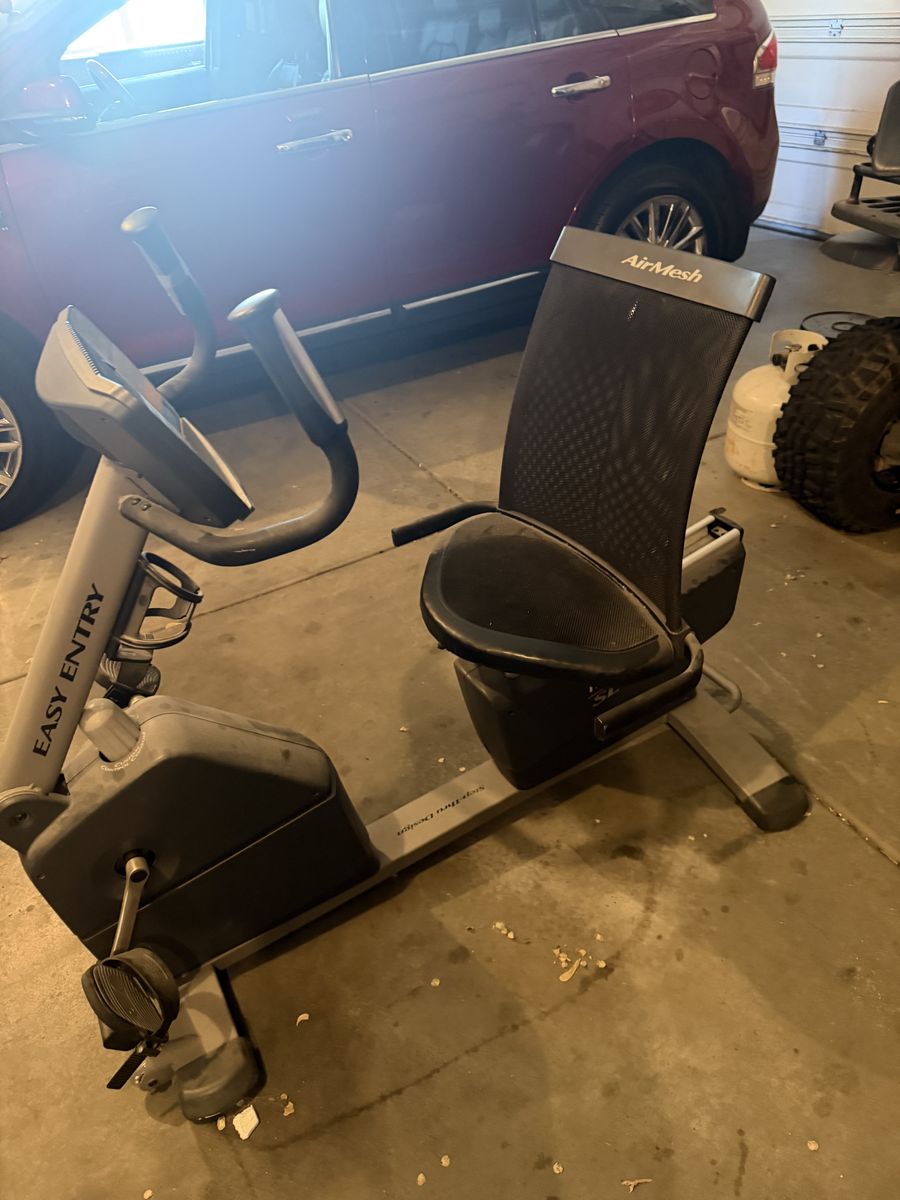 Norditrack recumbent bike