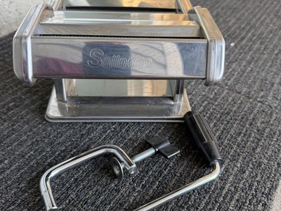 Sailnovo Stainless Steel Pasta Maker Machine with Hand Crank and Clamp
