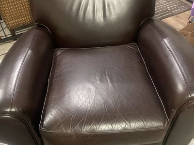 Pottery Barn Manhattan Roll Arm Leather Recliner — Dark Brown
