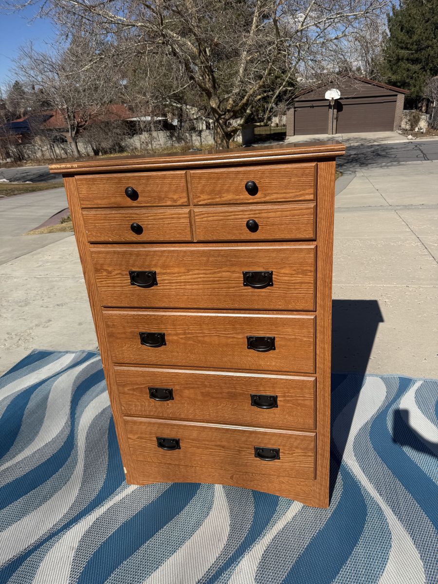 Wooden Dresser Mission Style Chest of Drawers