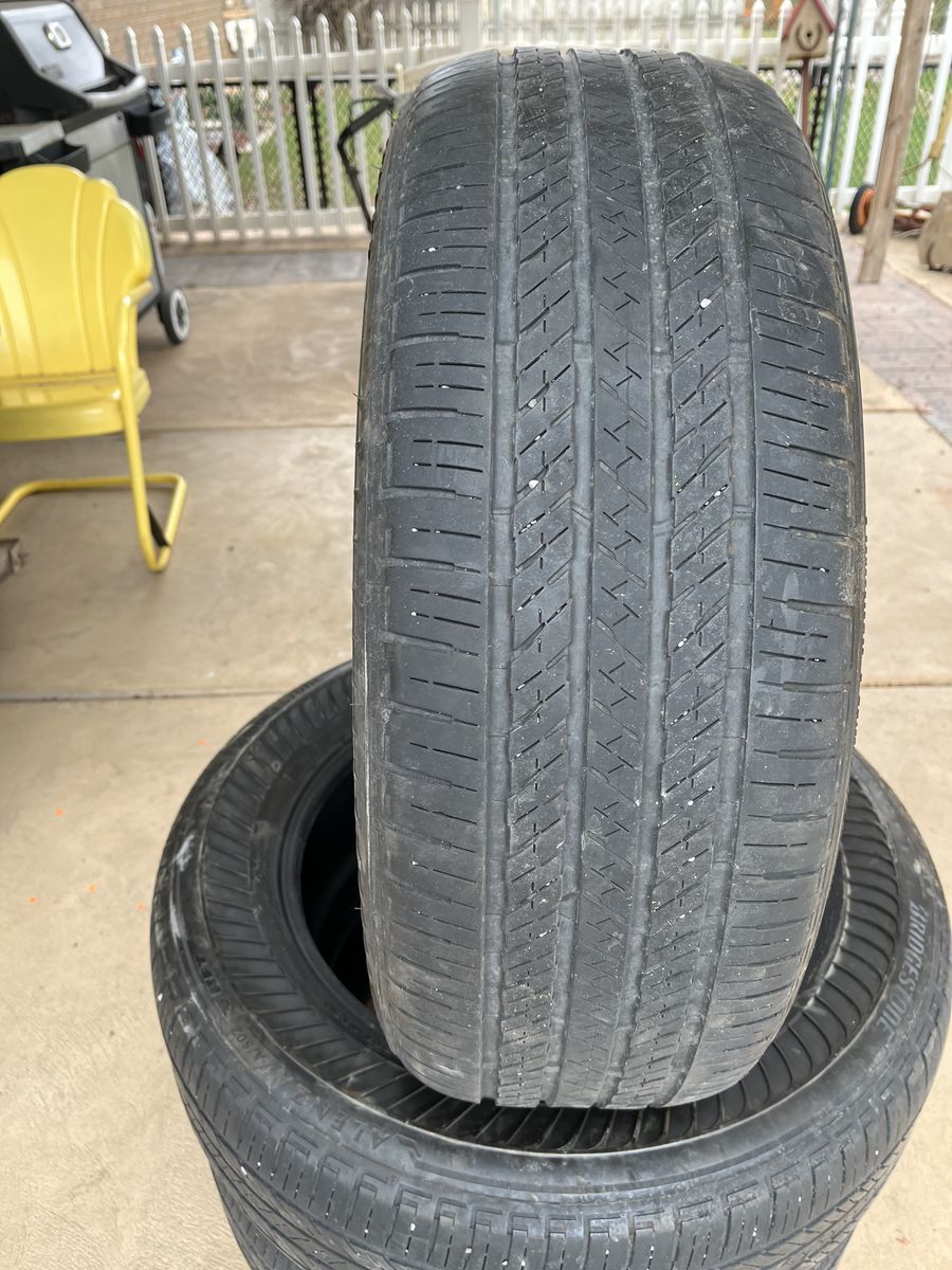 Bridgestone 235x60R18