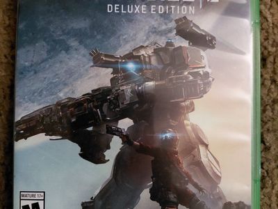 Titanfall 2 Deluxe Edition Xbox One Video Game Complete with Case and Disc