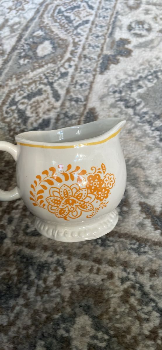 The Pioneer Woman Flea Market Floral stoneware creamer cup