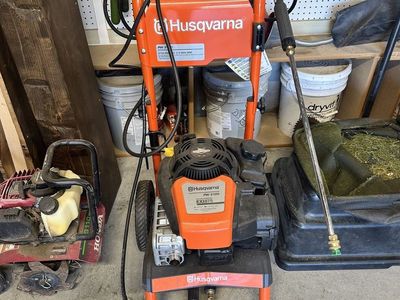 Husqvarna PW3100 Pressure Washer