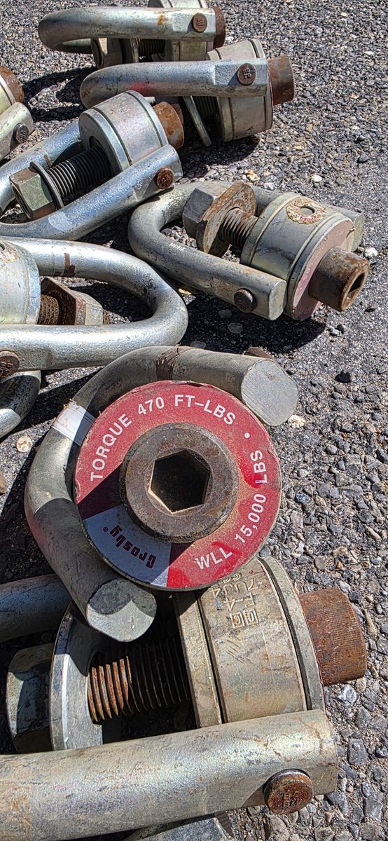 Crosby Swivel Hoist Ring WLL 15,000 LB 1016975 HR-125; other sizes available