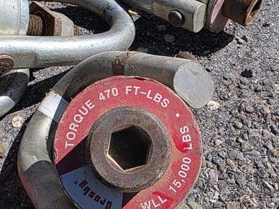 Crosby Swivel Hoist Ring WLL 15,000 LB 1016975 HR-125; other sizes available