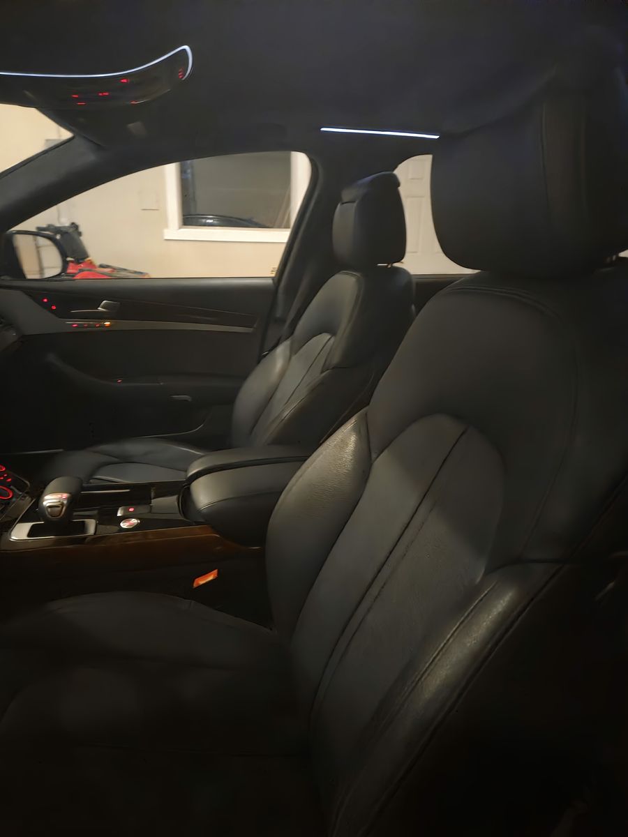 2012 Audi A8 quattro