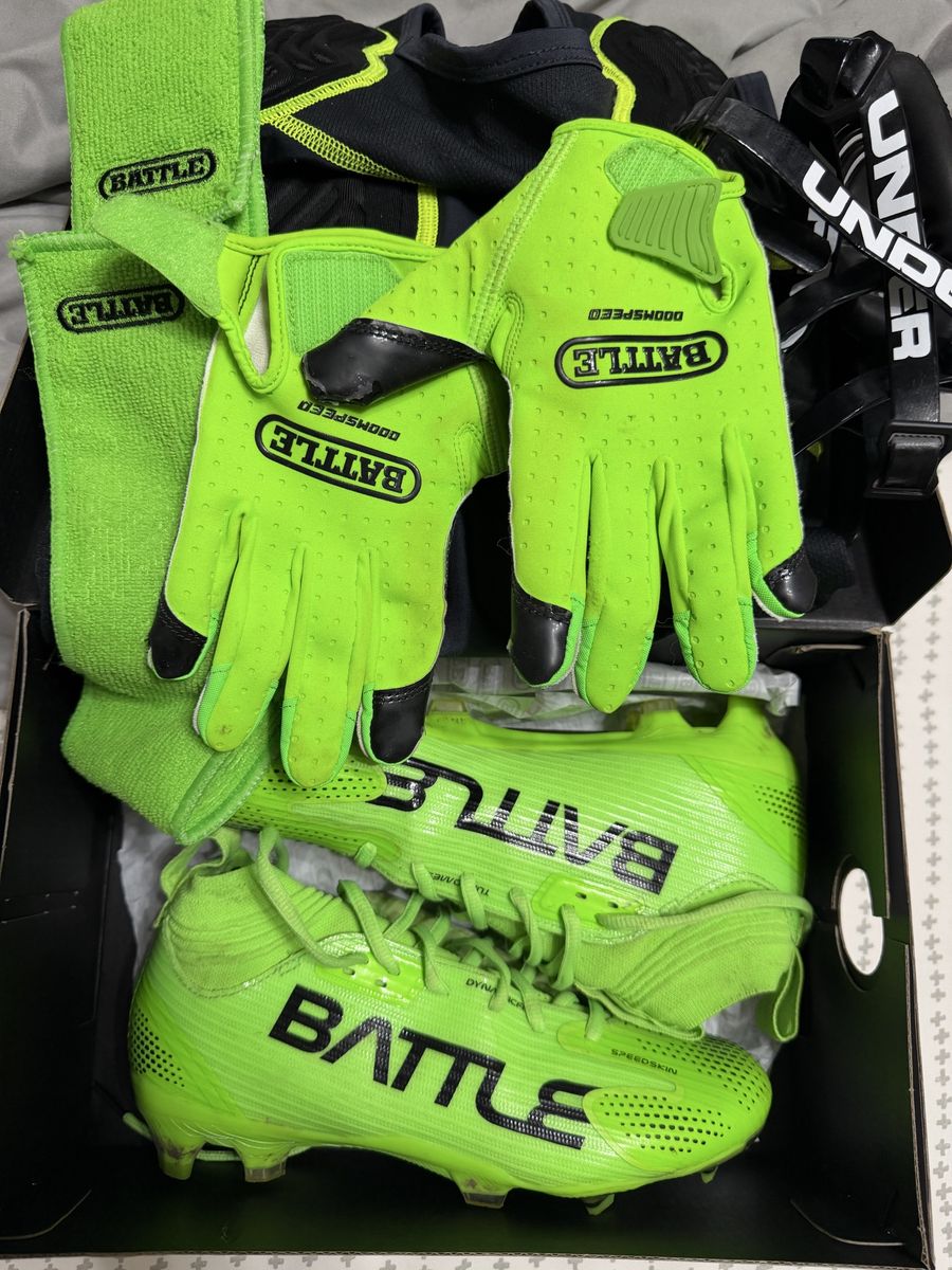 Battle AstroFly Football Cleats w/ matching Gloves, Towel, padded compression shirt, and chinstrap.