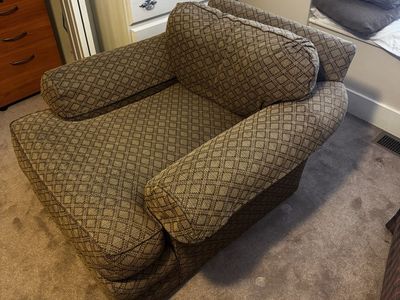 Comfortable deCondes Brown Patterned Armchair - Single Seater Sofa Chair