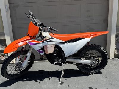 2024 KTM 125cc XC