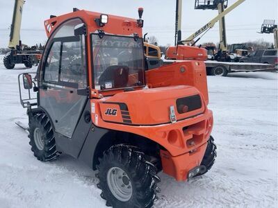 2023 SkyTrak 3013 Telehandler