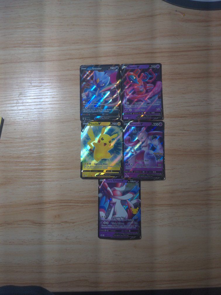 Rare! 5 pokemon V cards.