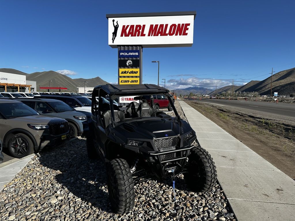 2026 Polaris® General XP 4 1000 Ultimate