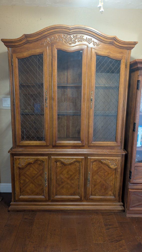 China Hutch