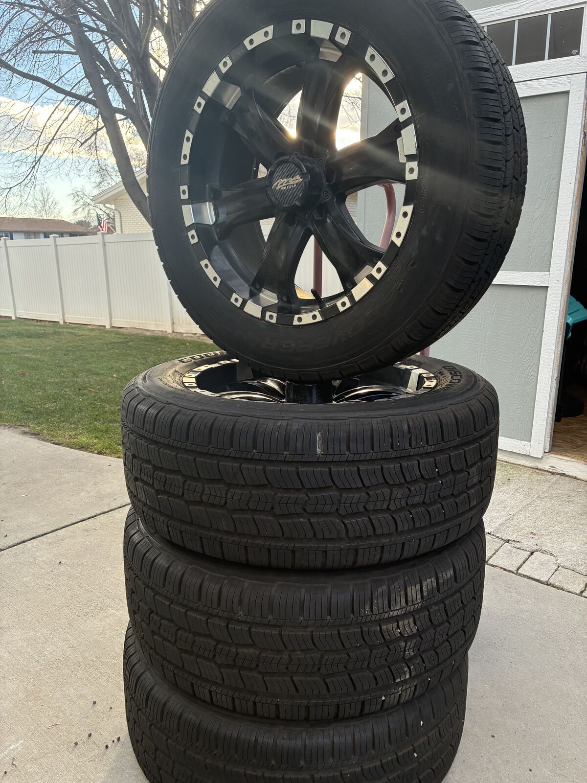 Cooper Discoverer HTP2 set of 4 275/55 R20