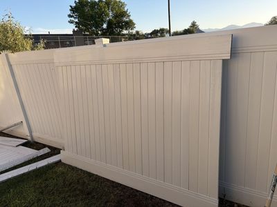 Vinyl Fencing