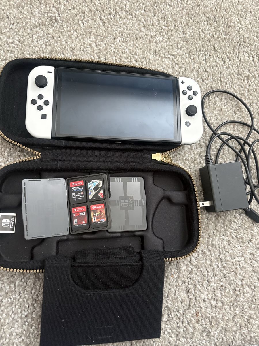 Nintendo Switch OLED 