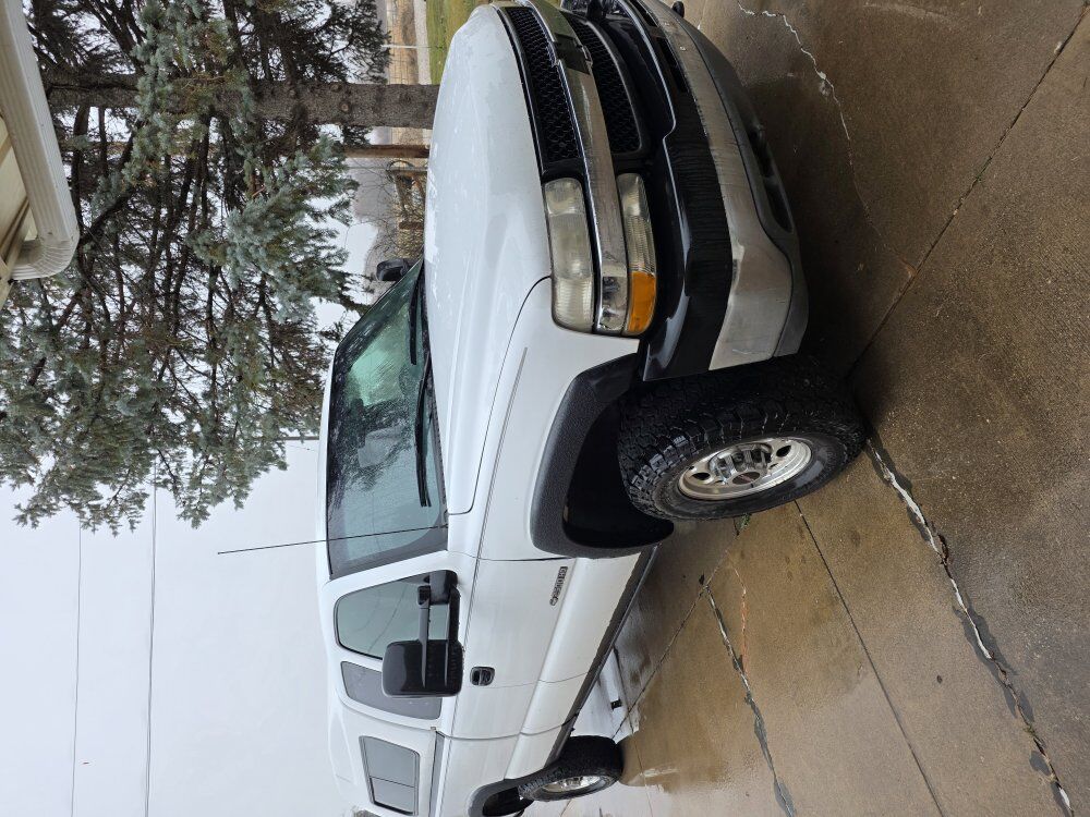 2002 CHEVROLET SILVERADO 2500HD