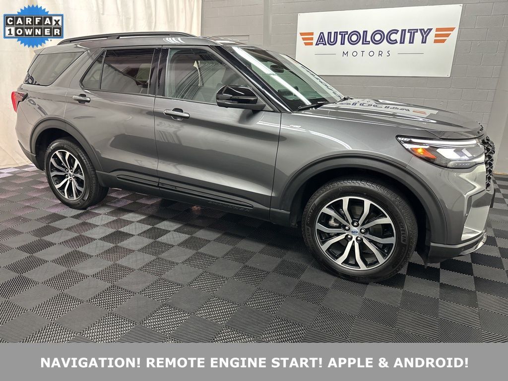 2025 Ford Explorer ST-Line