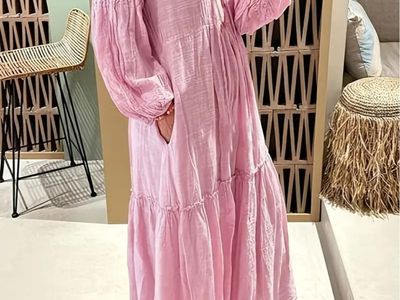 NEW Women's tiered pink gauze midi dress with pockets. Very beautiful light and flowy.