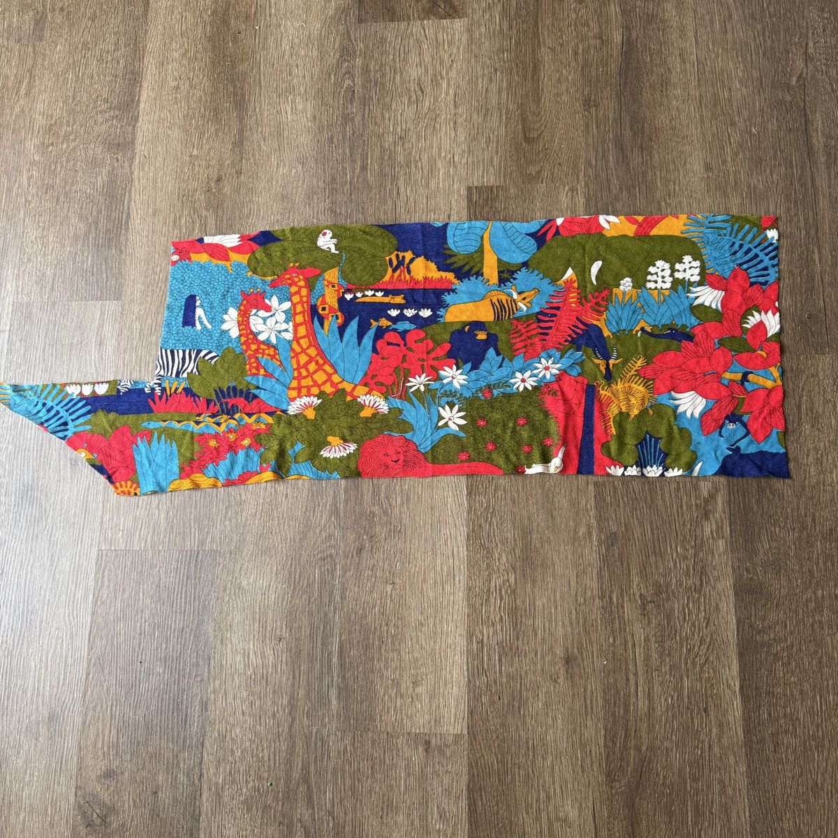 Fabric VTG 70S Garden Of Eden Jungle Safari ~30x12” Whimsical One Piece