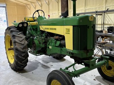 John Deere 720 Diesel