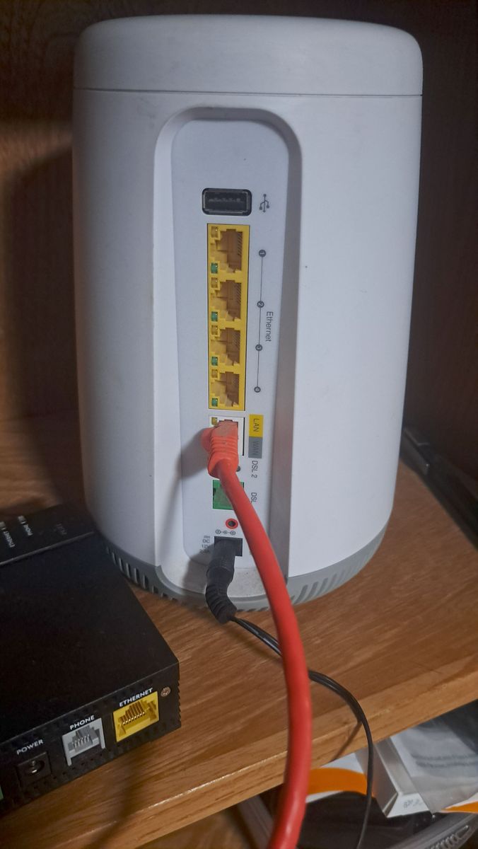 Main image 3